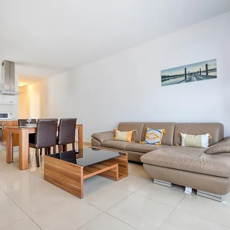 Appartement Spacious 2bd Penthouse In The Heart Of Sliema