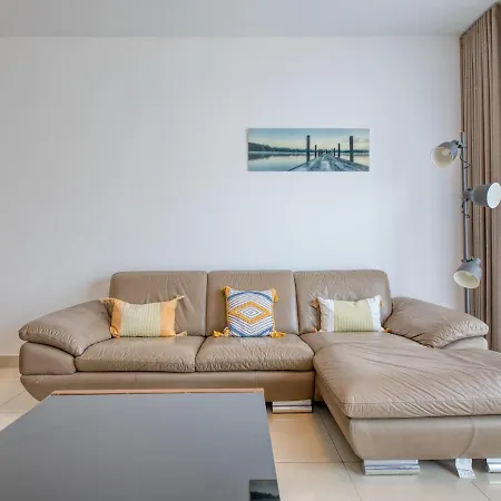 Lejlighed Spacious 2bd Penthouse In The Heart Of Sliema
