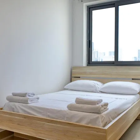 Lejlighed Spacious 2bd Penthouse In The Heart Of Sliema