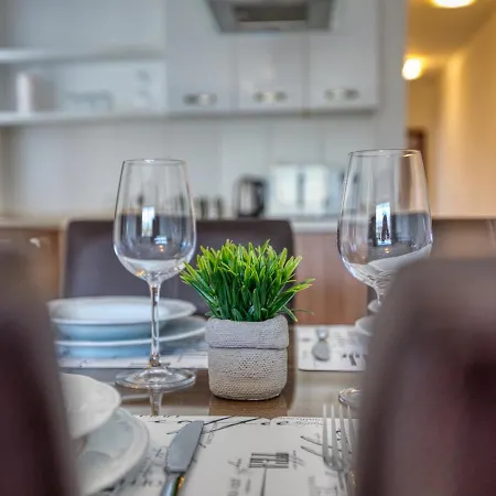 Spacious 2bd Penthouse In The Heart Of Lejlighed Sliema